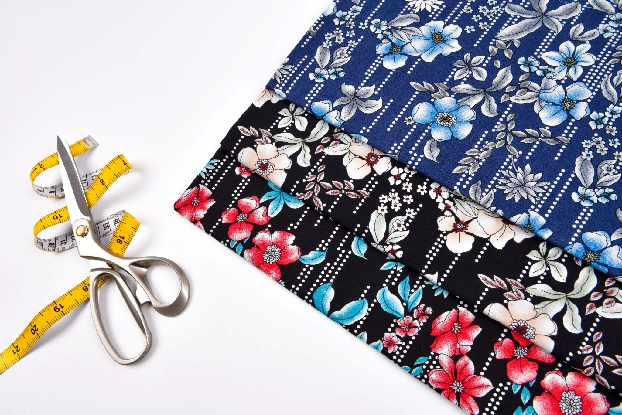 100% Cotton Loom Line  SeaSide Print Fabric - 047