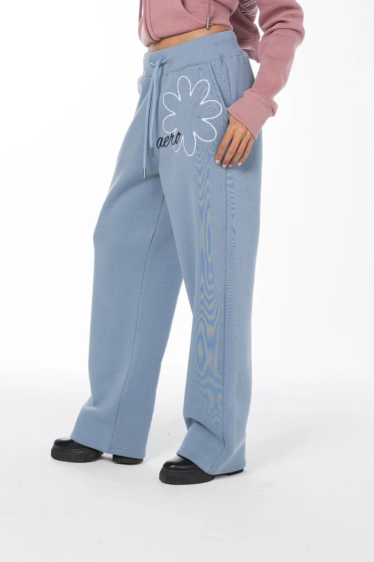 AERO FLORAL EMBROIDERED JOGGER SWEATPANTS-BLUE