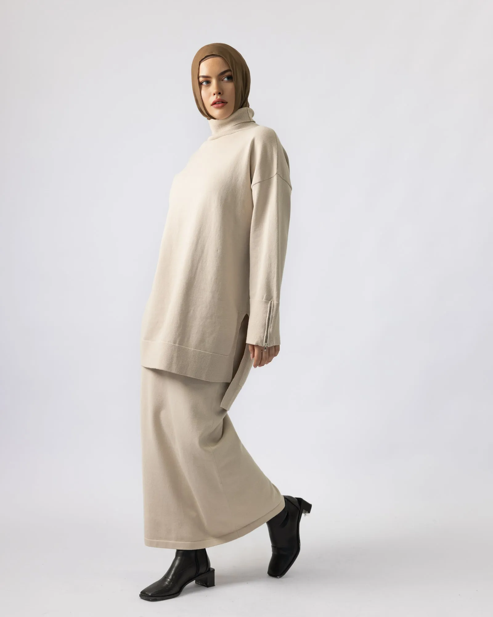 'Aria' Knit Skirt - Light Beige