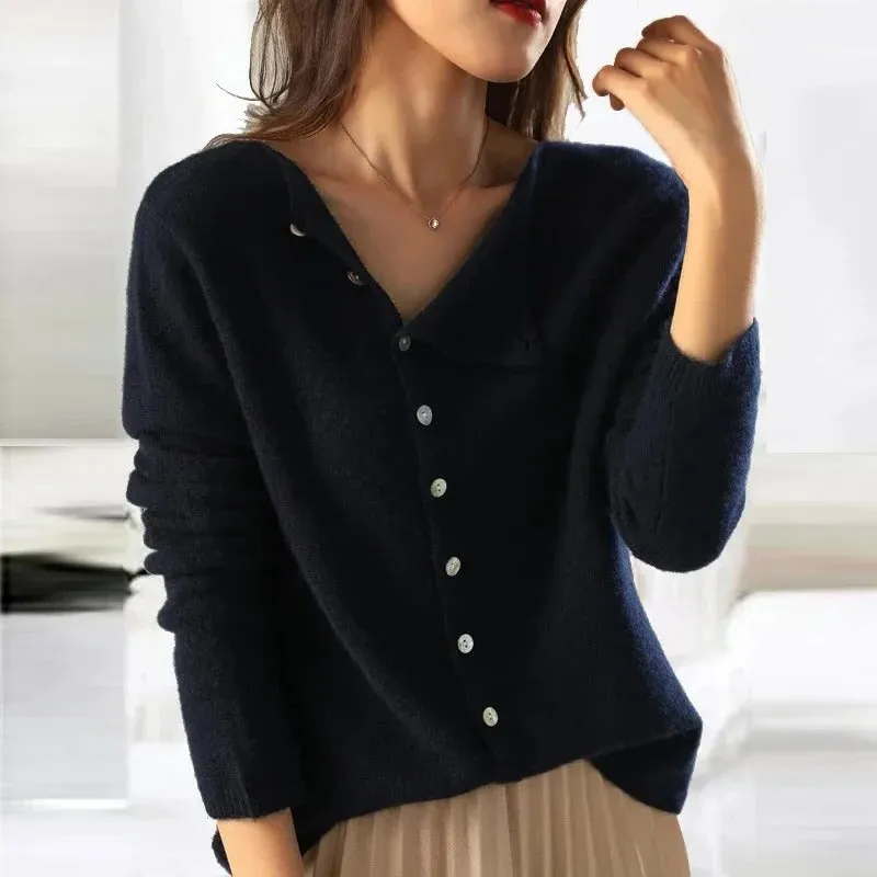 Elegant knitwear for women