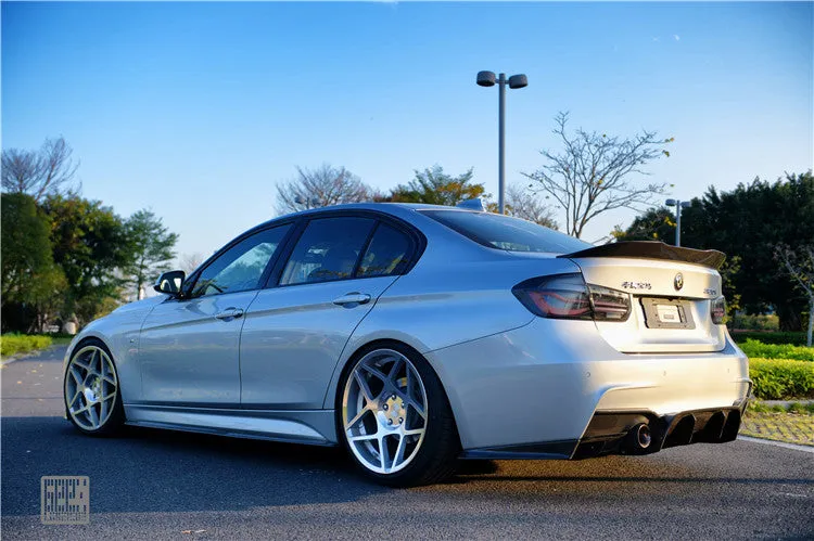 Geex Village Side Skirts for BMW 3 Series M Sport 340i 335i F30 F31 2012-2019 Carbon Fiber