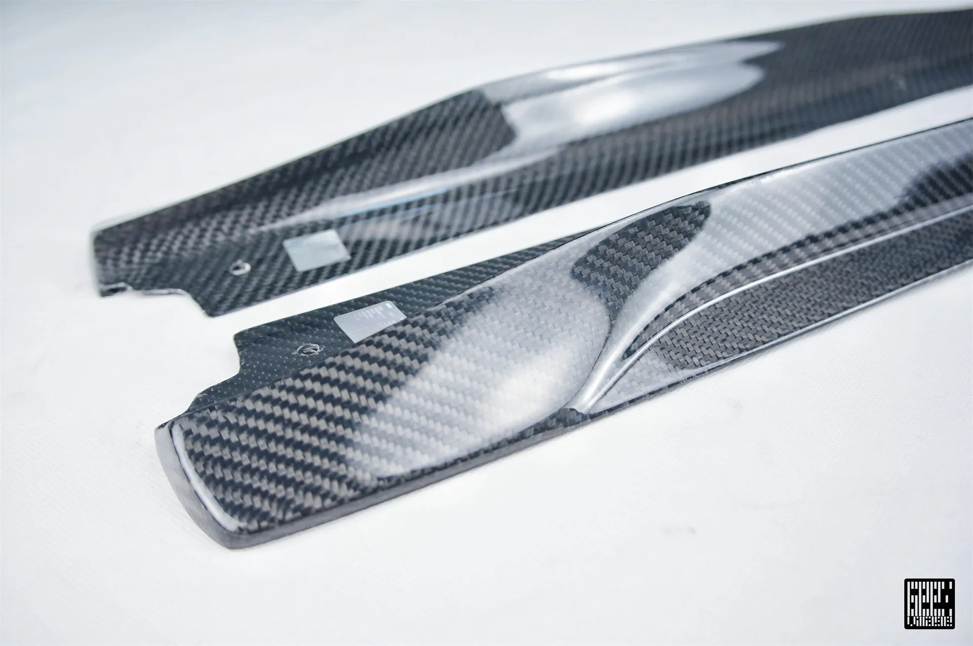 Geex Village Side Skirts for BMW M5C M5 F90 2018-2024 & 5 Series M550 540 G30 2017-2023 Carbon Fiber