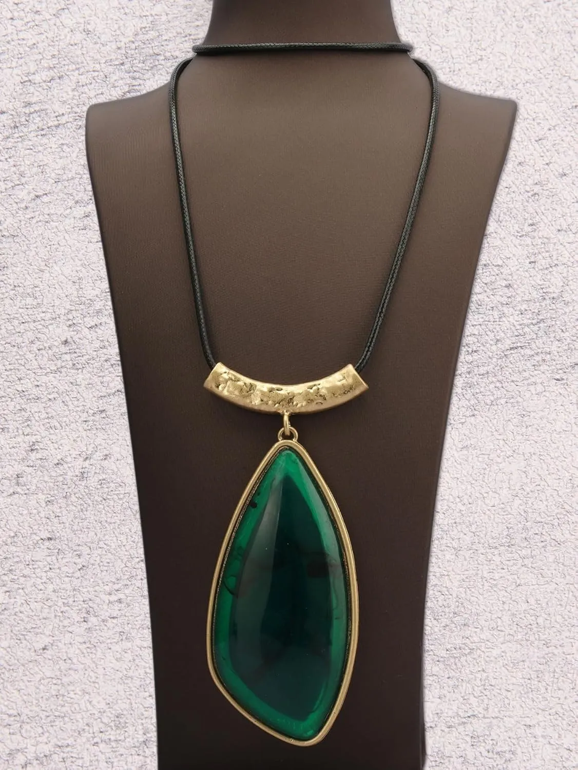 GelConnie Leather Necklace for Women Large Pendant Long Brown Necklace Circle Leather Choker Vintage Sweater Necklace Gold Chunky Boho Necklaces for Women