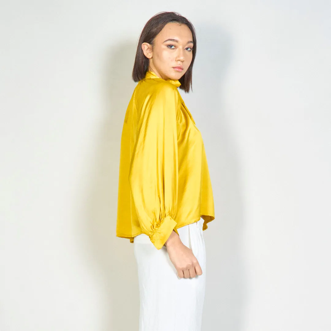 Long-sleeve bow tie silk blouse wholesale