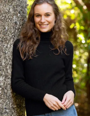 Noble Wilde Rib Turtle Neck in Black
