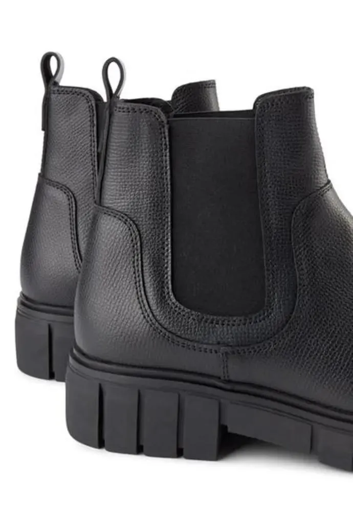 Rebel Chelsea Warm Leather Boot (Black)