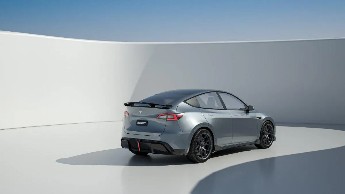 Robot Craftsman "CRYPTON" Side Skirts for Tesla Model Y Performance Carbon Fiber / FRP