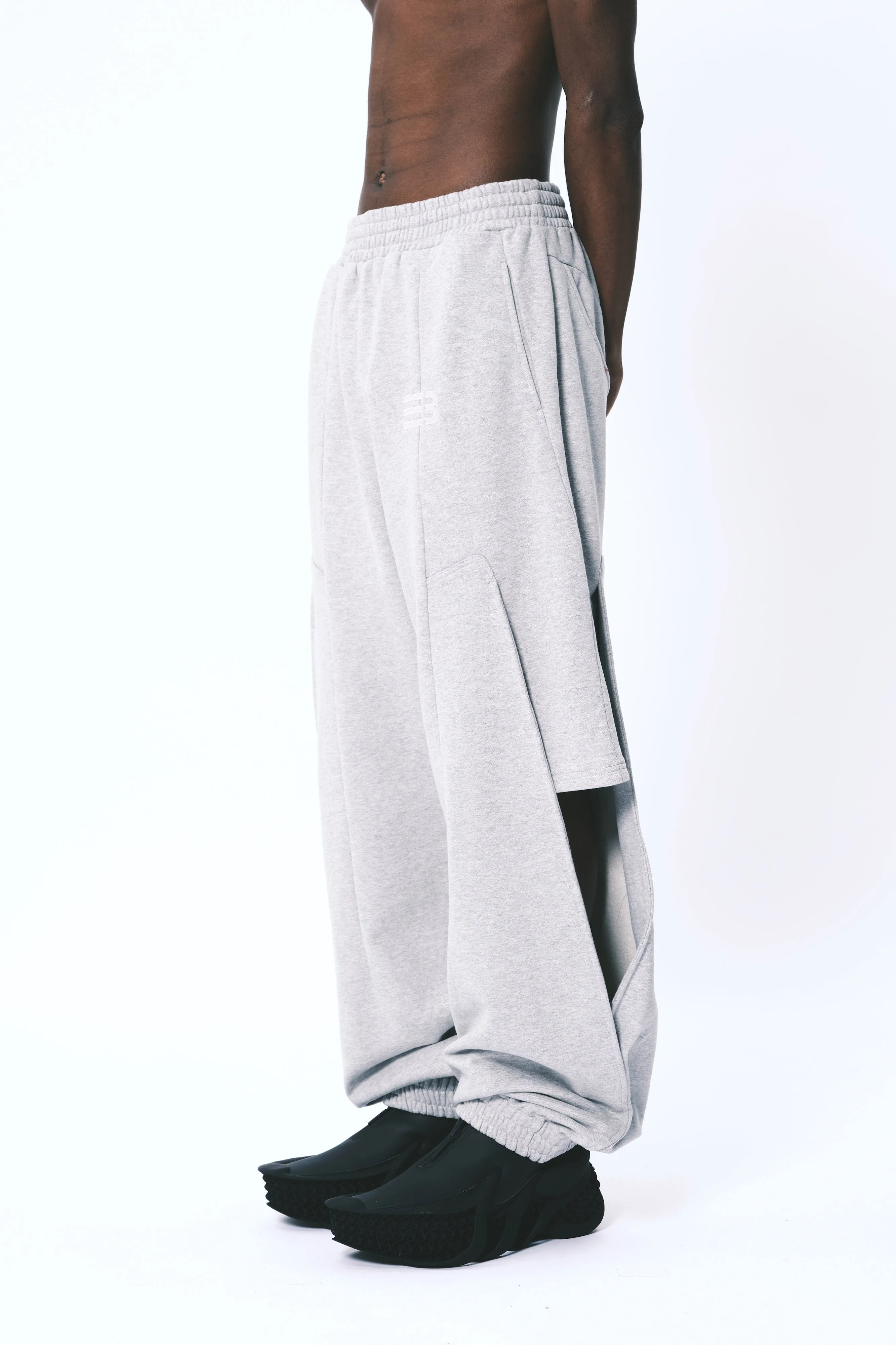 ROD WARM UP TROUSERS PIXEL GREY