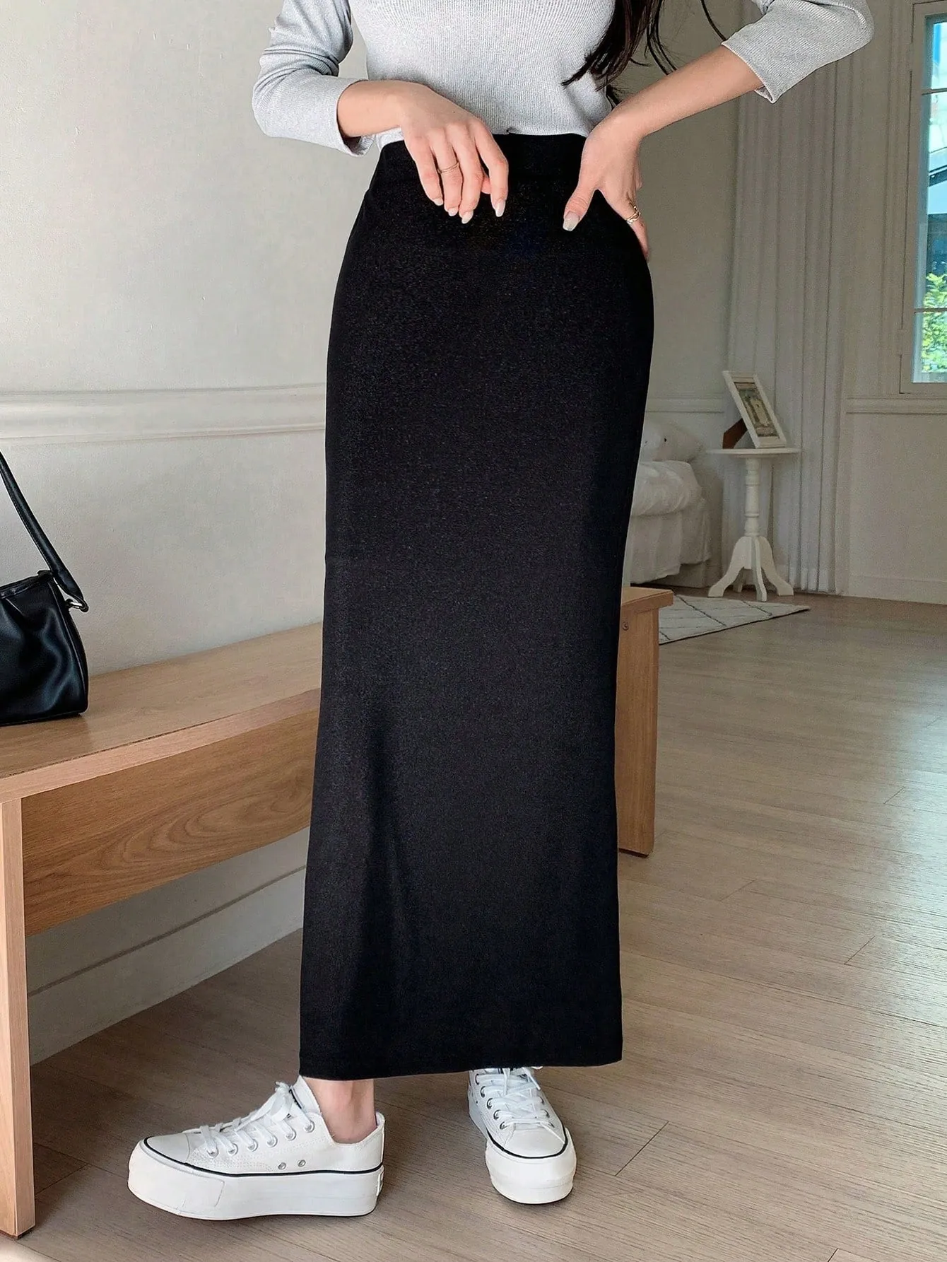 Solid Mermaid Hem Glitter Skirt