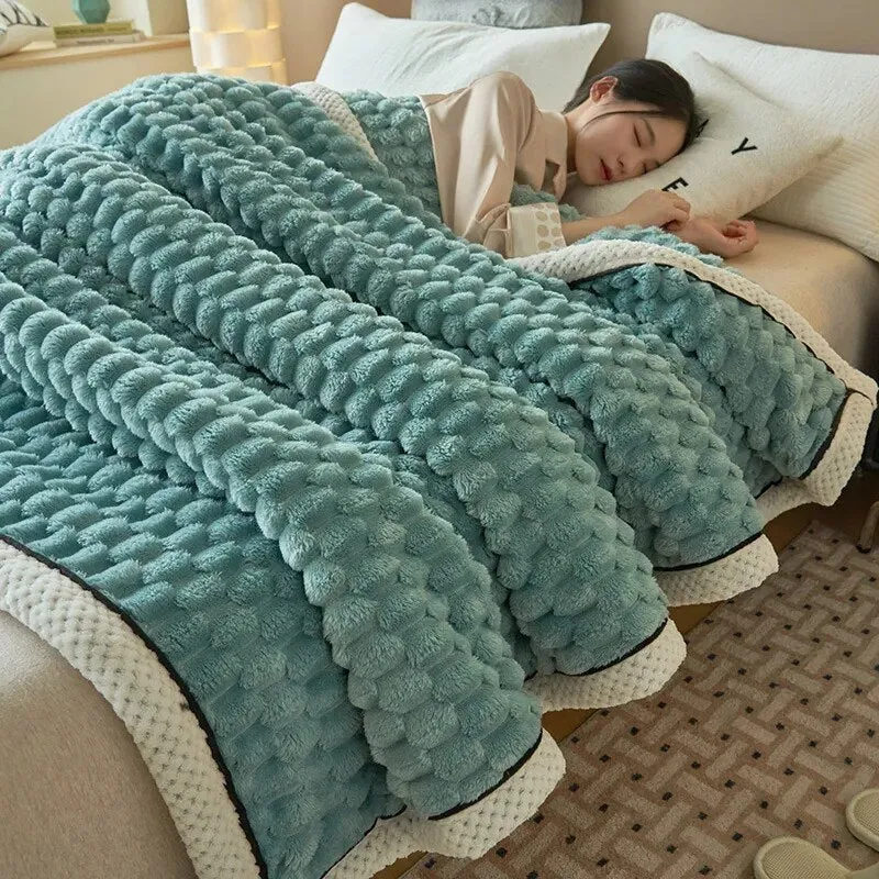 TheWellBeingSoft Fluffy Throw Blanket - Winter Comfort for Sofa & Bedroom