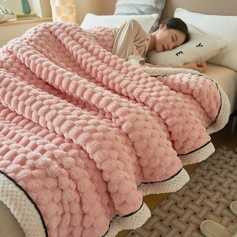 TheWellBeingSoft Fluffy Throw Blanket - Winter Comfort for Sofa & Bedroom