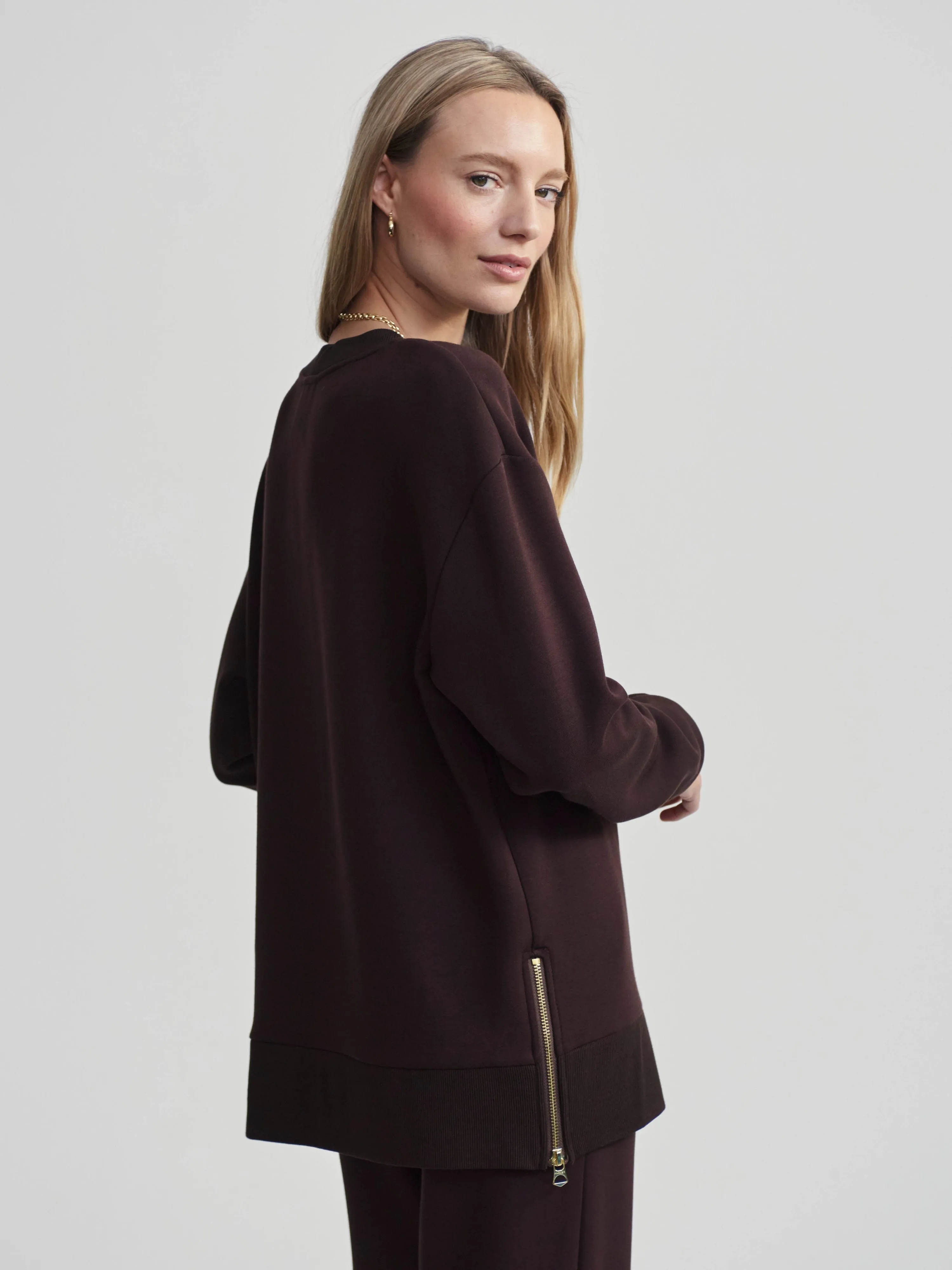 VARLEY | Gabriella Sweatshirt - Coffee Bean